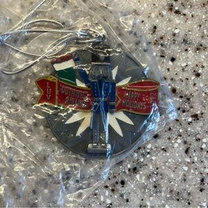 Southwest Airlines Holiday Ornament Pewter 2012